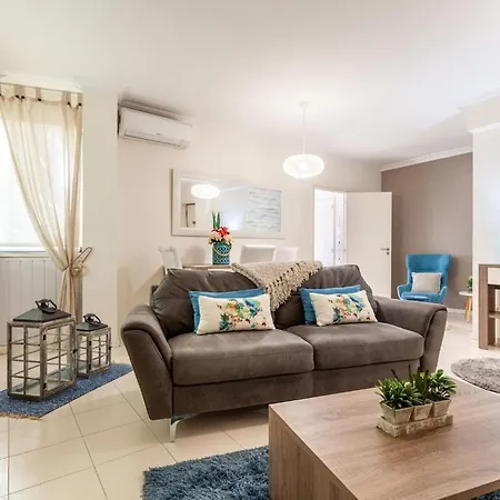 Iris - Minho's Guest براغا