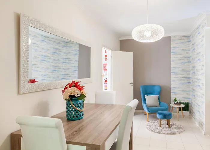 Iris - Minho's Guest * Braga