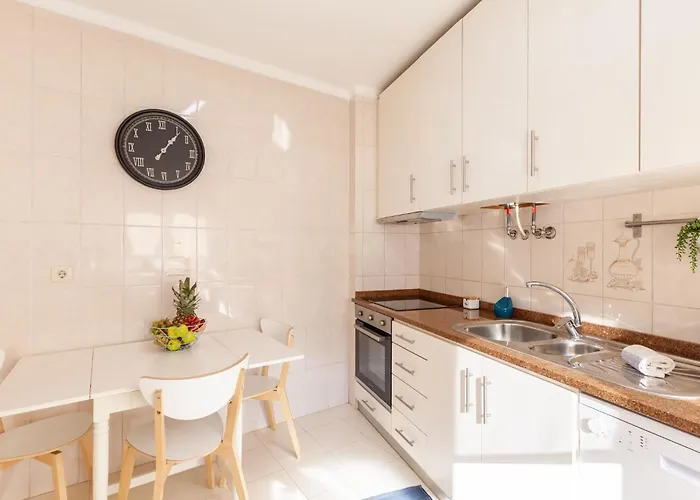 Iris - Minho's Guest *